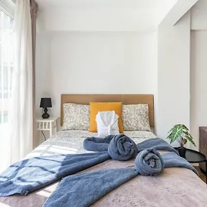 https://centro-torre-city-center-studio.hotelsinnerja.org